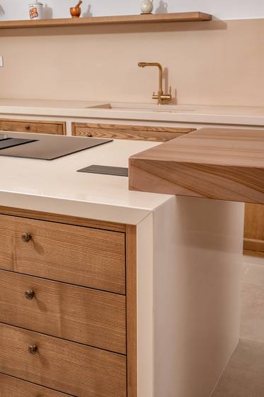 La cucina STOKI di Corsano, lastra e legno, foto 26 di 26